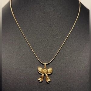 Christian Dior Vintage Gold-Plated Bow Necklace